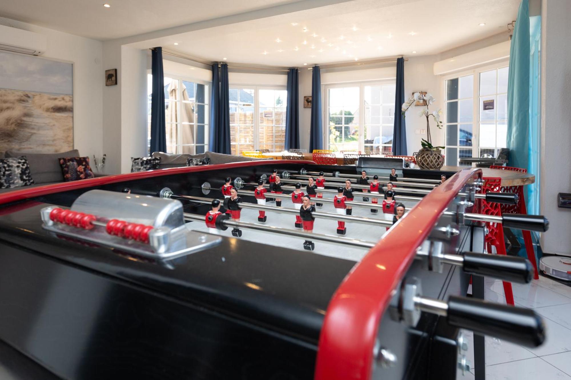 Ittenheim Gites Spa Strasbourg - Villa Ours - Spa Prive, Sauna, Borne D'Arcade, Babyfoot מראה חיצוני תמונה
