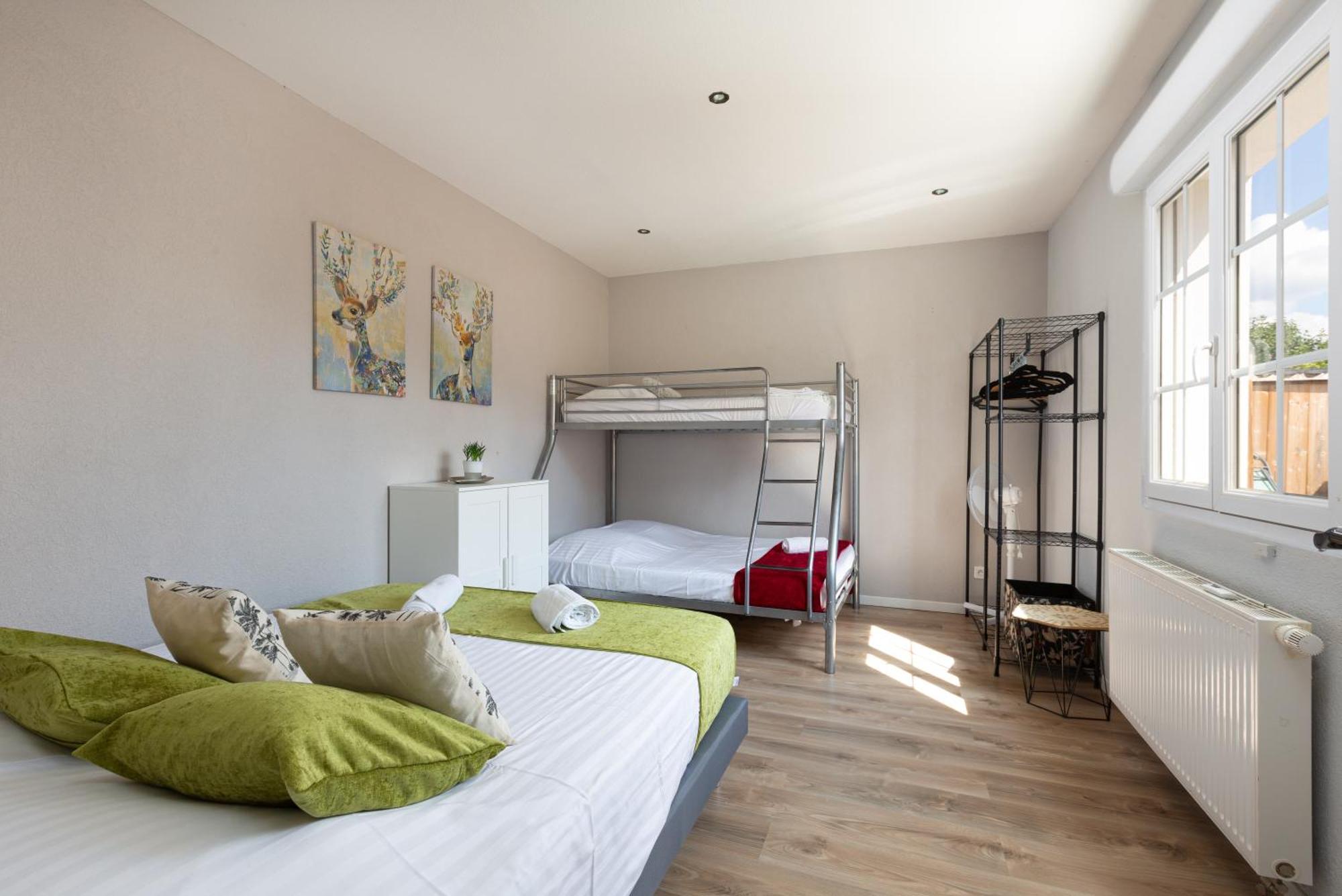 Ittenheim Gites Spa Strasbourg - Villa Ours - Spa Prive, Sauna, Borne D'Arcade, Babyfoot מראה חיצוני תמונה